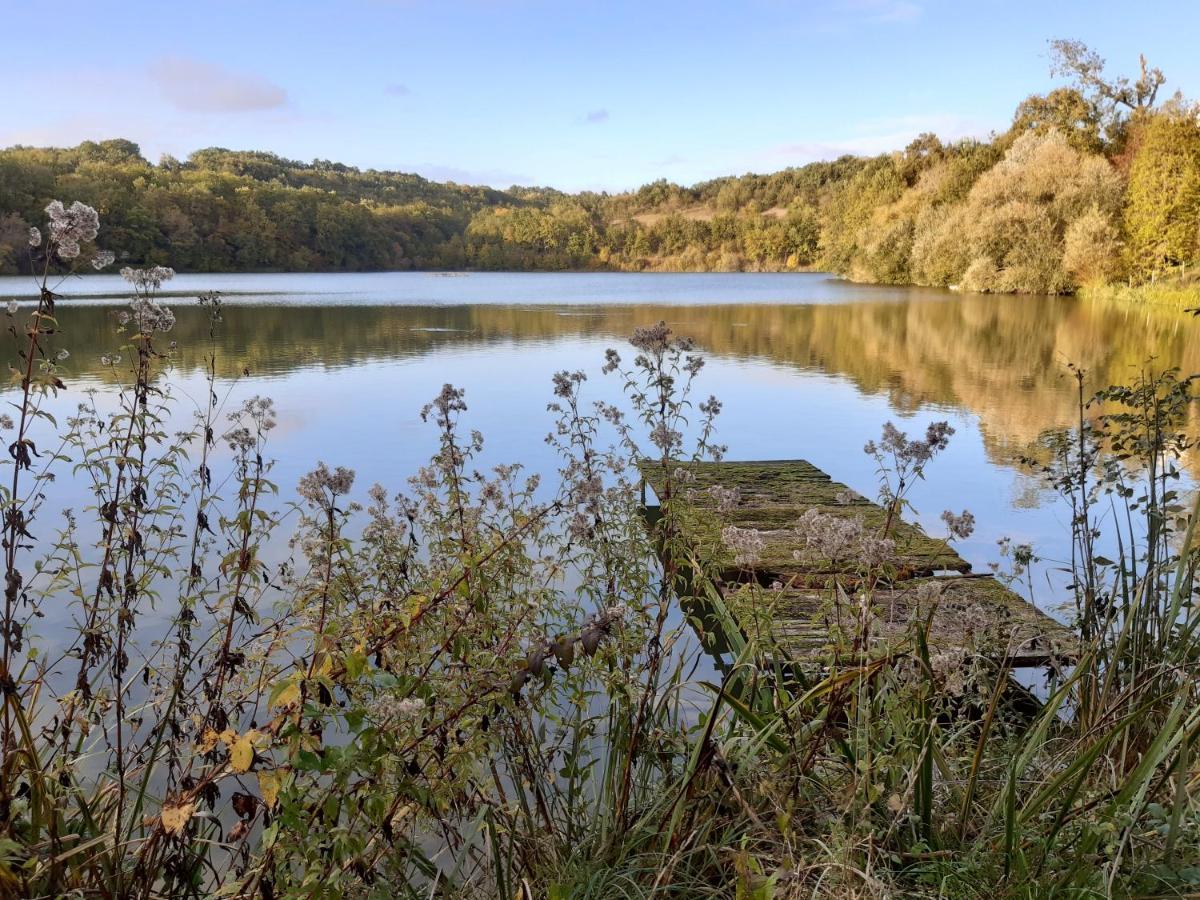 Logis Hotels Domaine Du Chatelard Dirac Bagian luar foto